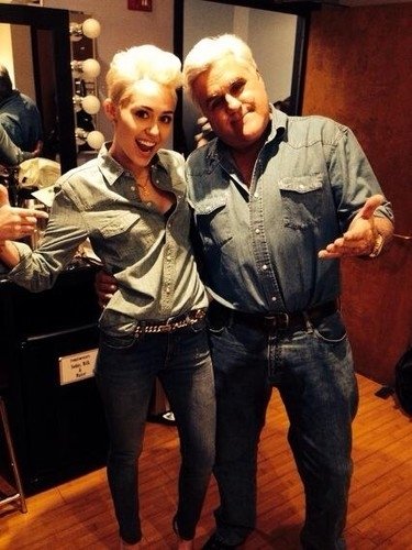 Miley Cyrus a Jay Leno