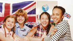 Letních kurzů angličtiny se účastní děti z nejrůznějších zemí.