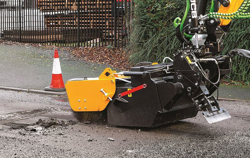 JCB Pothole Pro