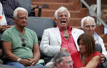 Belmondo a Salma Hayek na French Open: Tenis? Nuda!