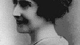 Jeanne Calmentová na archivní fotografii, když jí bylo 40 let