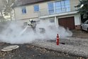 Likvidace pesticidu proti hlodavcům si ve středu v Trutnově vyžádala profesionální požárníky. Po styku s vodou ale tablety kouřily ještě víc. Se zásahem proto asistovala i chemická laboratoř. Likvidace pesticidu proti hlodavcům si ve středu v Trutnově vyžádala profesionální požárníky. Po styku s vodou ale tablety kouřily ještě víc. Se zásahem proto asistovala i chemická laboratoř.