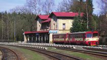 Jedlová v Lužických horách: Vydejte se na jedno z nejkrásnějších českých nádraží