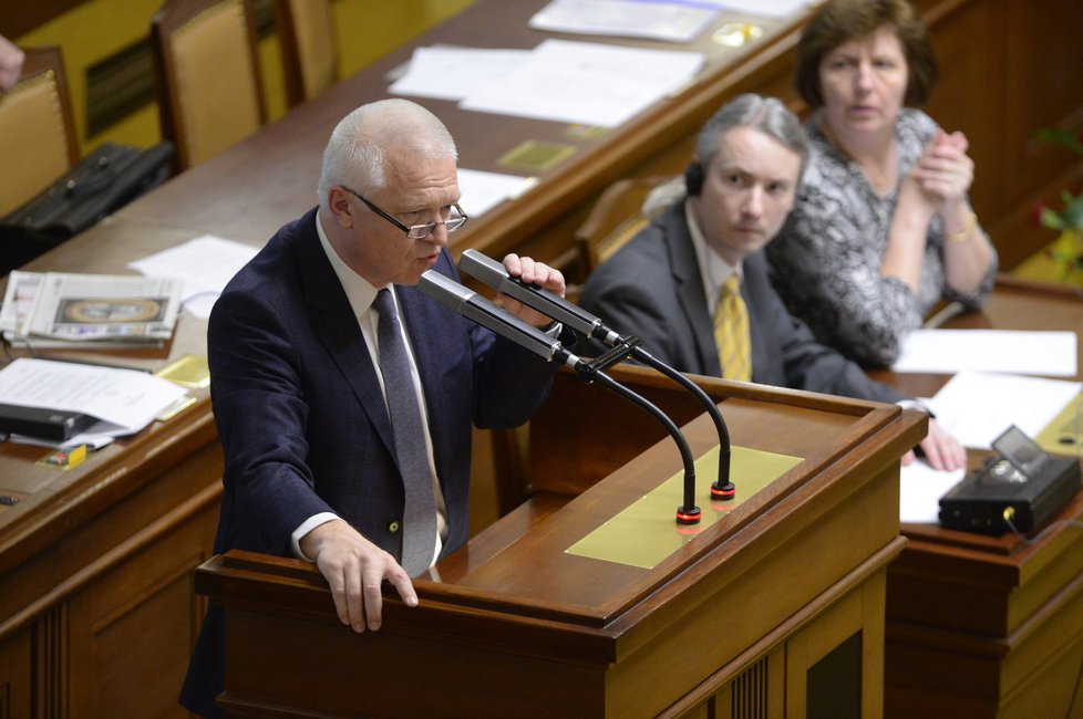 Jednání Sněmovny: Jaroslav Faltýnek hájil nepřítomného Andreje Babiše