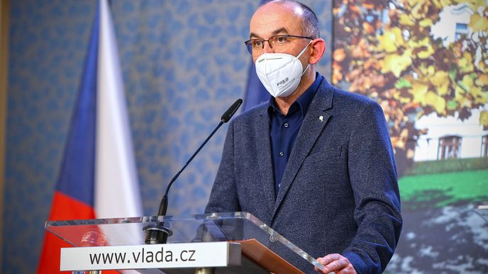 Tiskovka po jednání vlády: Ministr zdravotnictví Jan Blatný (za ANO)