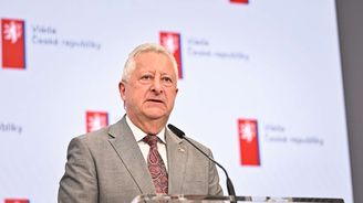 Developer Zůna. Do posádek a nových bytů pro vojáky hodlá investovat miliardy. Firmám ale chybějí lidé Developer Zůna. Do posádek a nových bytů pro vojáky hodlá investovat miliardy. Firmám ale chybějí lidé