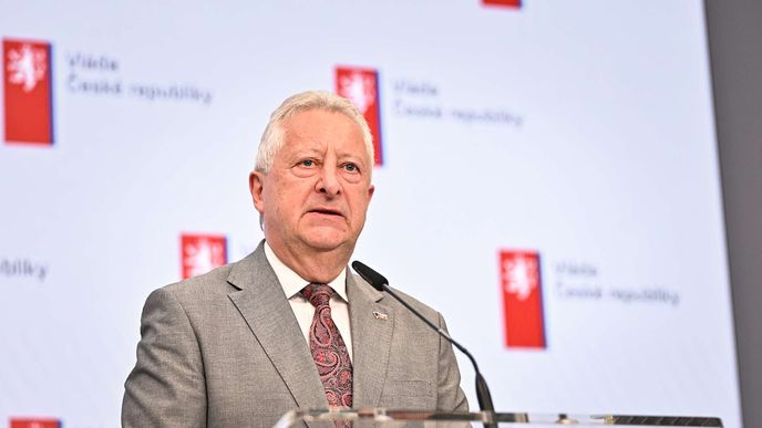 Pro český stavební sektor se otevírá obrovský trh, říká ministr obrany Jaromír Zůna (za SPD). Pro český stavební sektor se otevírá obrovský trh, říká ministr obrany Jaromír Zůna (za SPD).