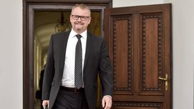 Ministři na jednání vlády o státním rozpočtu