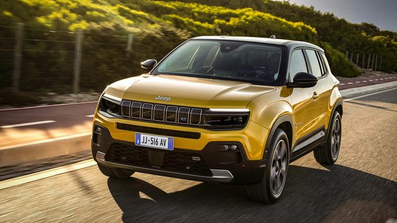 Jeep odhalil svůj první elektromobil, Avenger dorazí v roce 2023