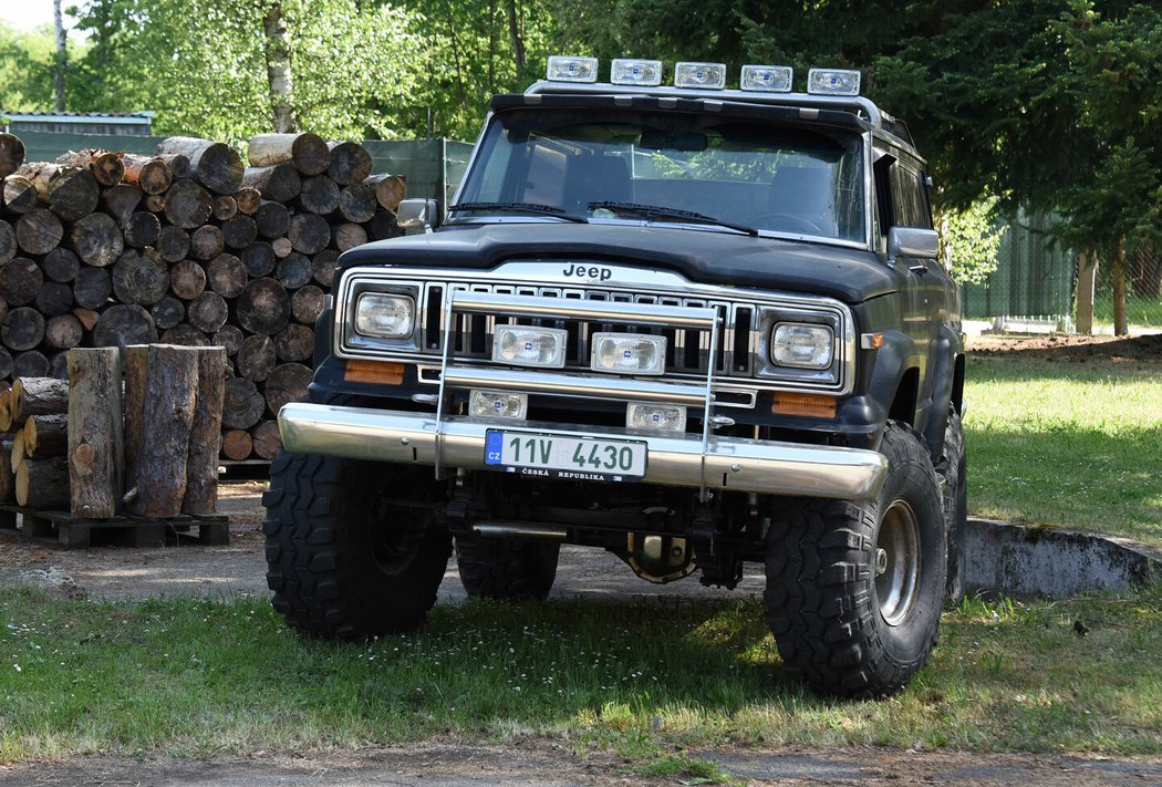 Jeep Cherokee Chief