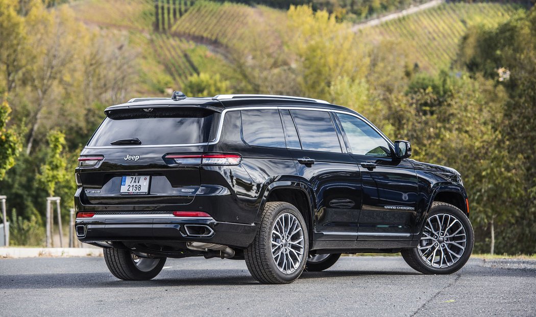 Jeep Grand Cherokee L 5.7 V8 HEMI 4x4 Summit