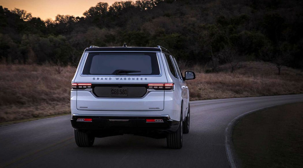 Jeep Grand Wagoneer L