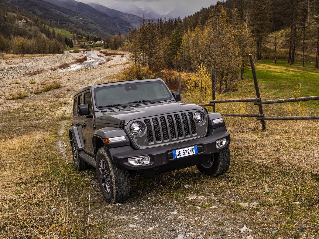 Jeep Wrangler 4xe Sahara