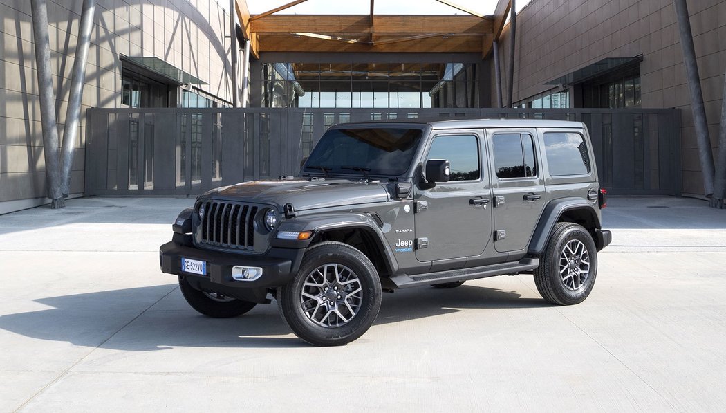 Jeep Wrangler 4xe Sahara