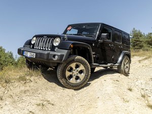 Ojetý Jeep Wrangler (JK/JKU): Americká legenda
