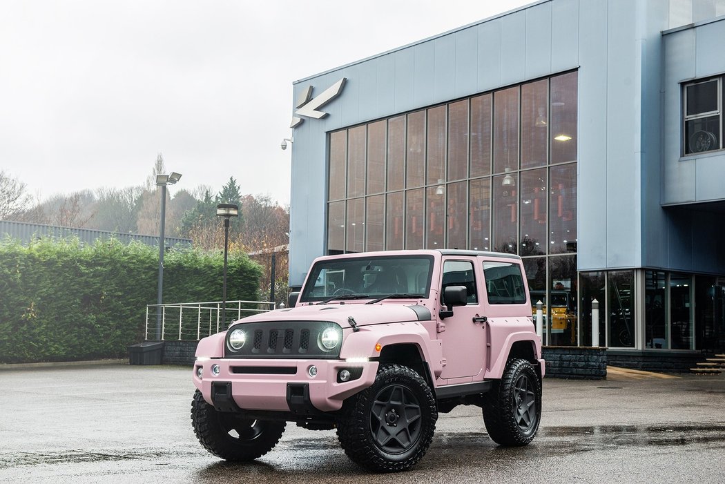 Jeep Wrangler Sahara - Black Hawk Expedition