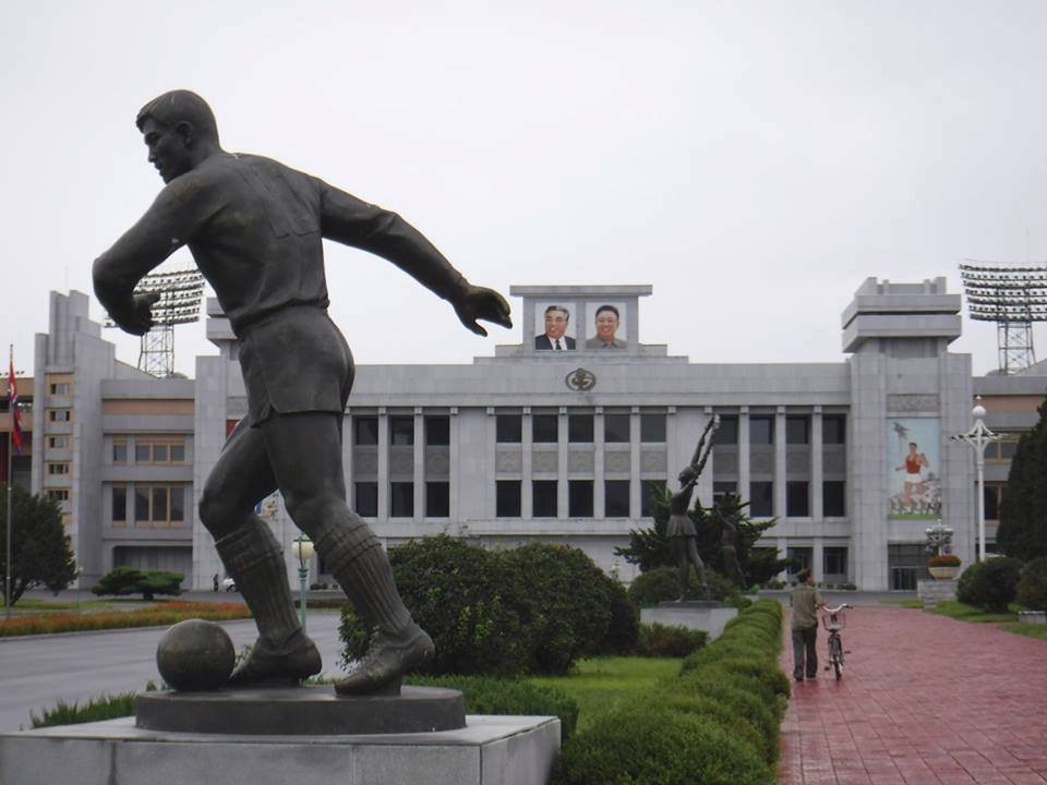 Fotbalový stadion