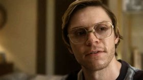 Evan Peters ztvárnil v seriálu od Netflixu Jeffreyho Dahmera