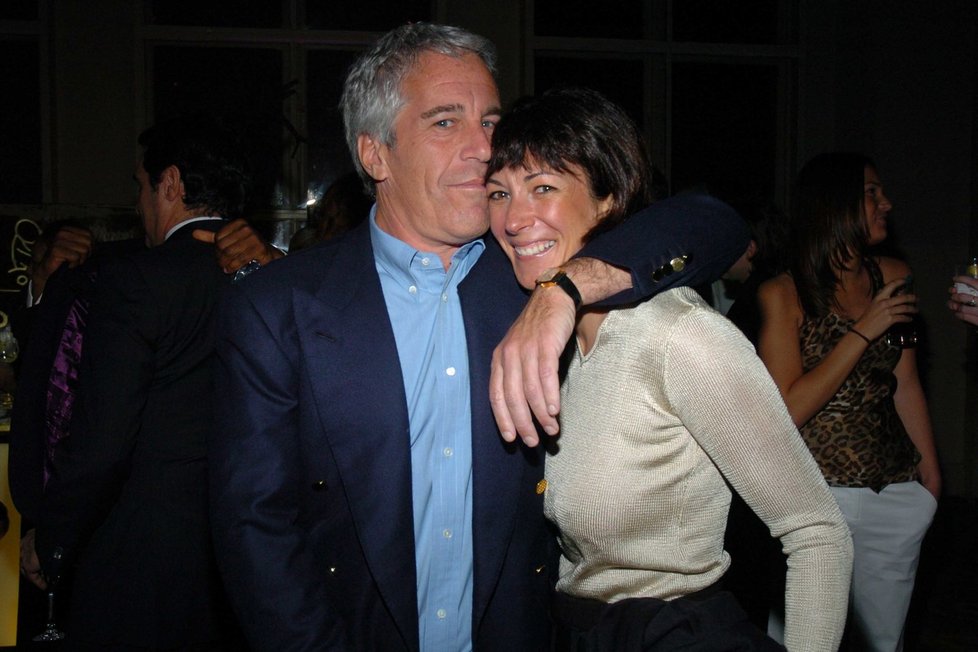 Jeffrey Epstein s přítelkyní, pasačkou Ghislaine Maxwell