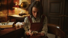 Katalog seriálů (HBO): Jeho temné esence (His Dark Materials)