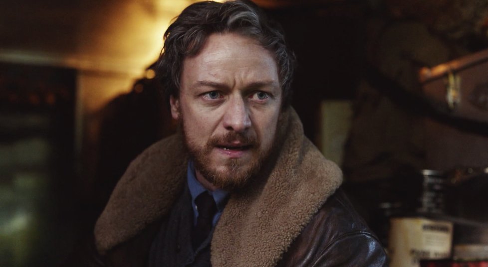 James McAvoy ve fantasy seriálu Jeho temné esence