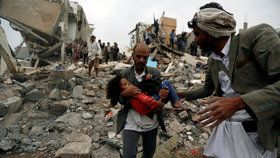 Při náletu v Jemenu zemřeli civilisté, mezi nimi i šest dětí