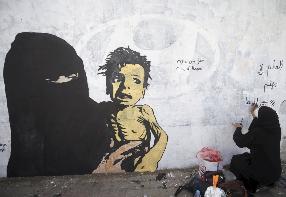 O strádání Jemeneců vypovídají i nástěnné malby, které plní zdi měst.