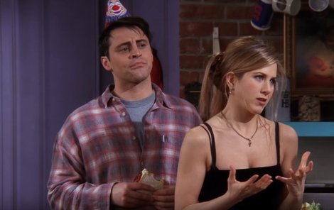 Jennifer Aniston a Matt LeBlanc jako Rachel a Joey v Přátelích