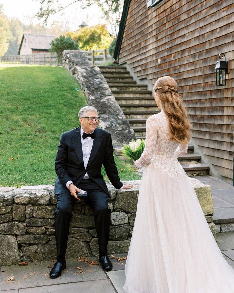 Jennifer s otcem Billem Gatesem.