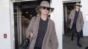 Styl podle celebrit: Jennifer Lawrence v chlupatém kardiganu