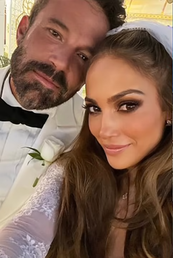 Jennifer Lopez a Ben Affleck se vzali.