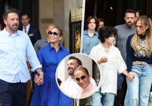 Jennifer Lopez a Ben Affleck tráví líbánky v Paříži.