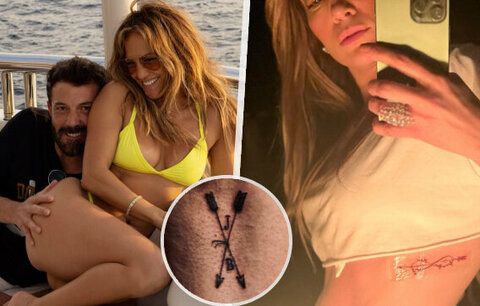 Věčný důkaz nehynoucí lásky: Jennifer Lopezová a Ben Affleck si pořídili společné tetování!