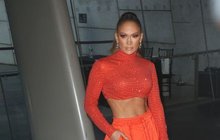 J-Lo dnes slaví neuvěřitelných »50«: Krásnější než ve třiceti?
