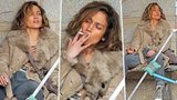 Jennifer Lopez na ulici: Tepláky a cigáro, to je moje leháro! 