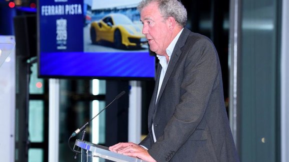 Clarkson vybral svoje vozy roku. Nejlepším lidovým autem je prý Bentley