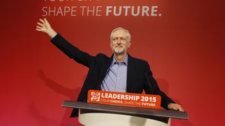 Šéf britských labouristů Corbyn zůstává, vyhrál stranické volby  
