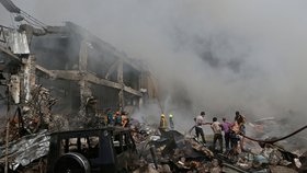 Obří výbuch skladu v obchodním centru v Jerevanu: Šest mrtvých a desítky zraněných