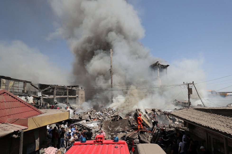 Výbuch skladu obchodního domu v arménském Jerevanu