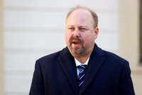 Fenku pohřbili zaživa a dostali podmínku: Na rozsudek si stěžoval i ministr spravedlnosti!