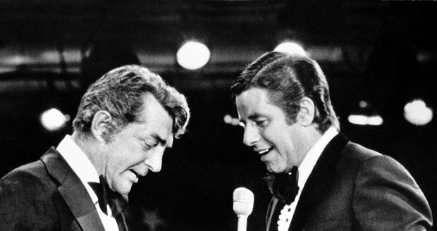 Dean Martin (vlevo) a Jerry Lewis.