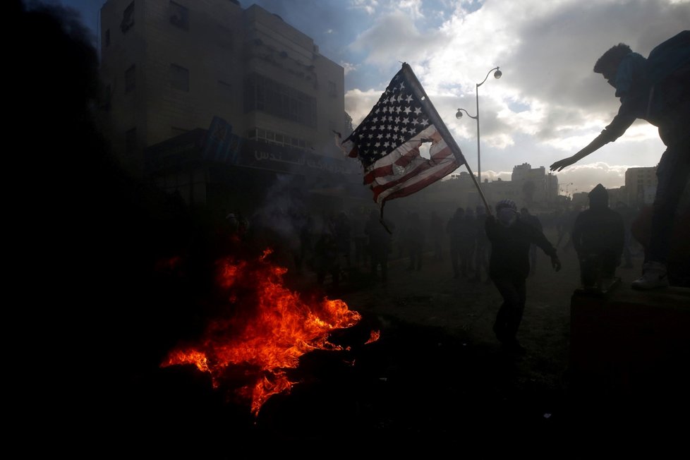 Protesty po Trumpově rozhodnutí o uznání Jeruzaléma za hlavní město Izraele.