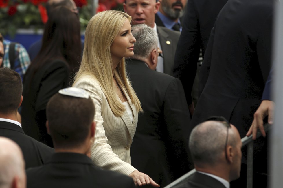 USA oficiálně otevřely americkou ambasádu v Jeruzalémě (14.5 2018). Slavnostního ceremoniálu se účastní dcera amerického prezidenta Ivanka Trumpová