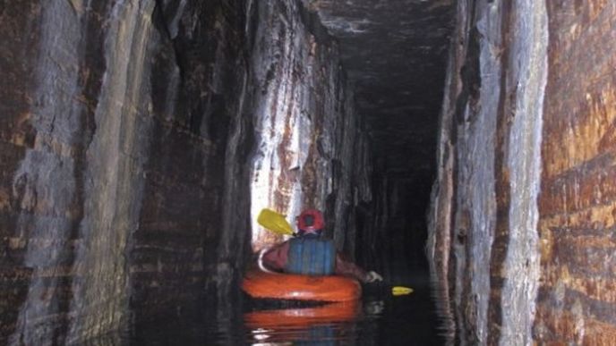 Jeskynní systém může být dlouhý až 500 metrů
