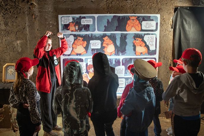 Mimořádné prohlídky pro děti ve věku 4 až 10 let s názvem Medvěd Bruno a stroj času. Mimořádné prohlídky pro děti ve věku 4 až 10 let s názvem Medvěd Bruno a stroj času.