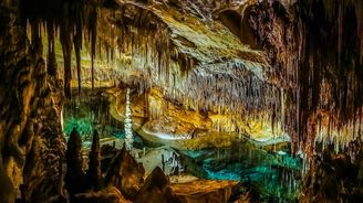 TOP 10: Nejhezčí krápníkové jeskyně Evropy