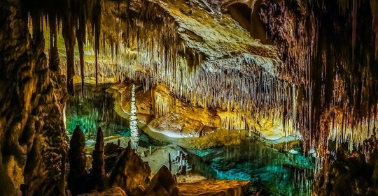 TOP 10: Nejhezčí krápníkové jeskyně Evropy