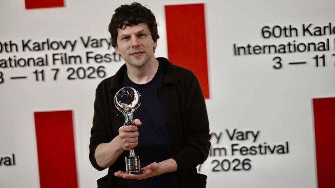 Jesse Eisenberg na festivalu v Karlových Varech. Jesse Eisenberg na festivalu v Karlových Varech.