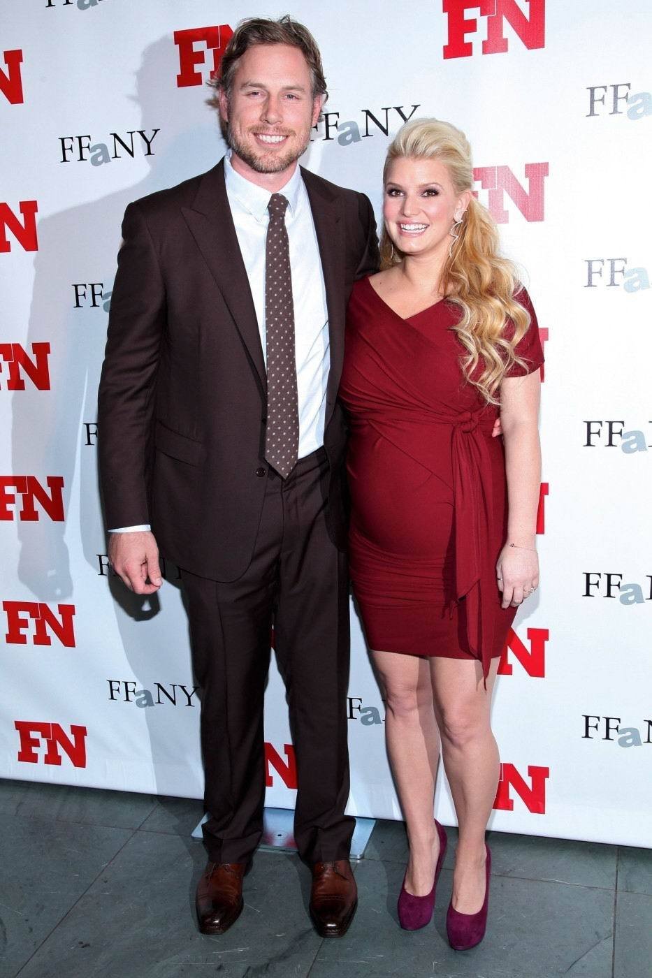 Jessica Simpson se svým snoubencem Ericem Johnsonem