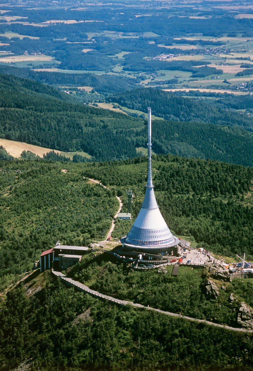 30. července 1966 začala stavba Ještědu.